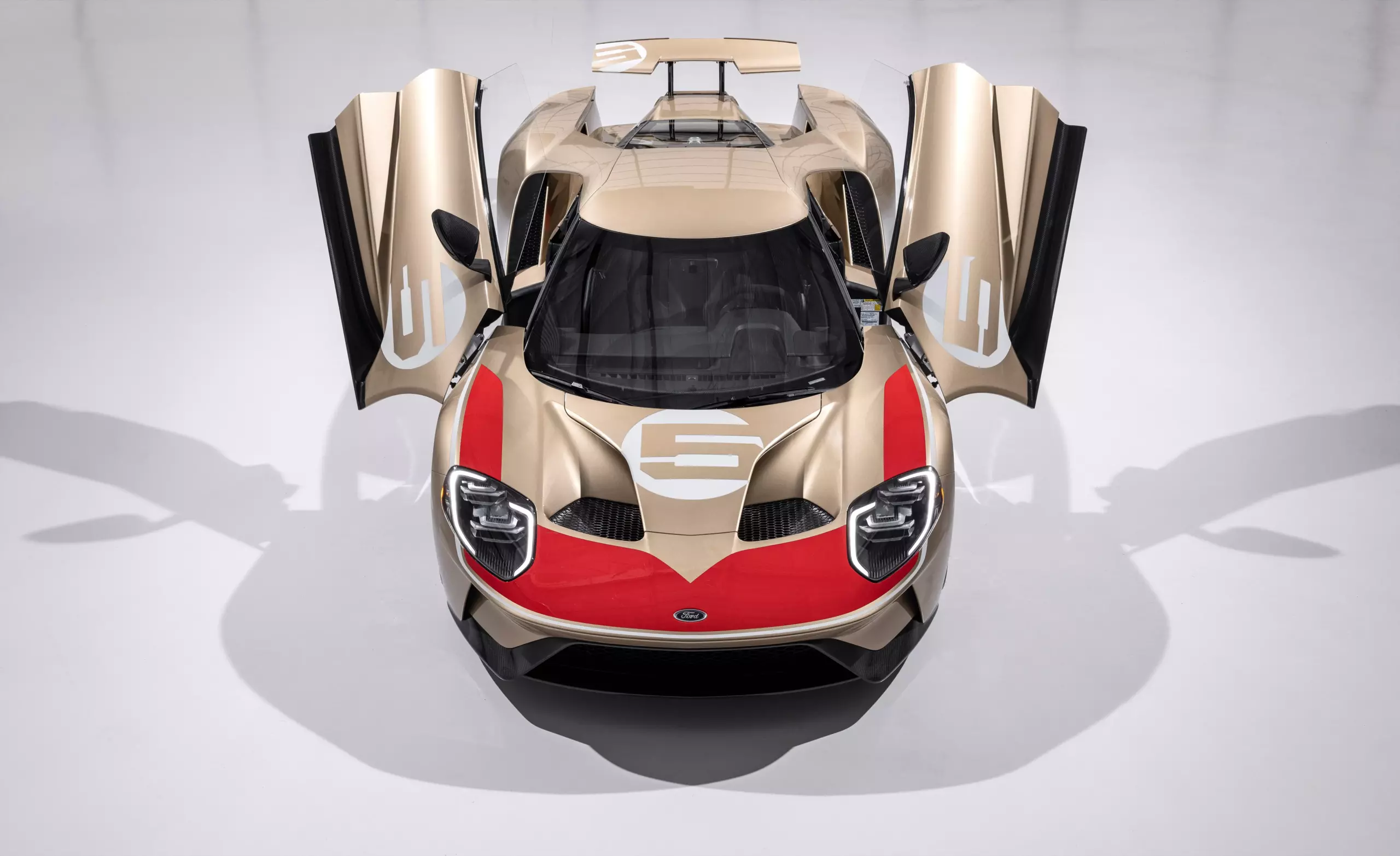 10 самых популярных подержанных автомобилей в Европе в 2025 году 9 Ford GT