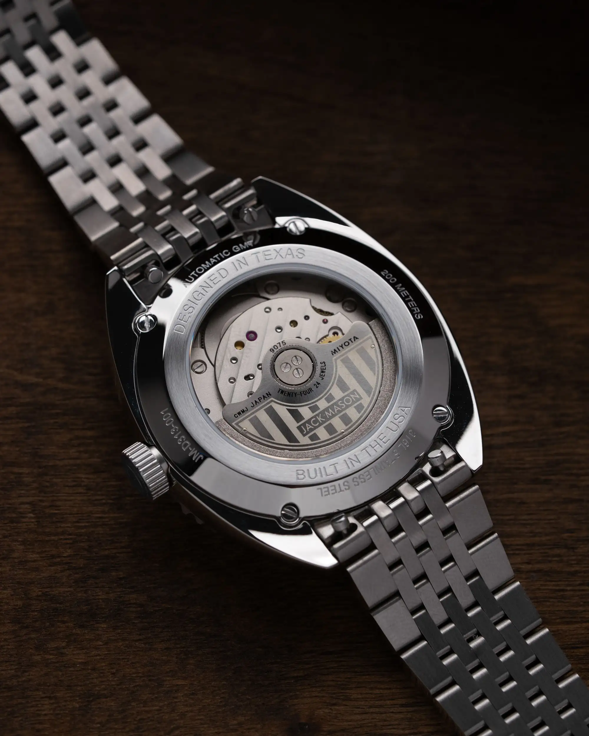 Jack Mason представляет часы Strat-o-Timer GMT Frontier 4 jason mason strat o timer gmt frontier 2