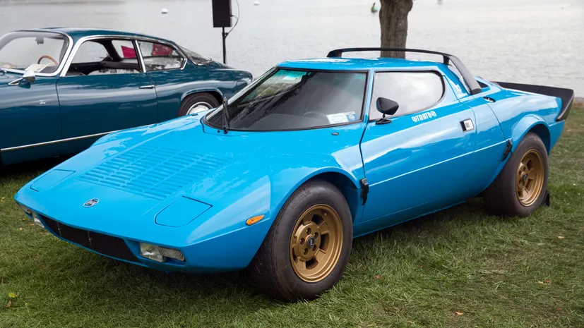 lancia stratos hf stradale